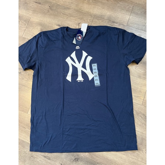 New York Yankees T-shirt Size XXL New